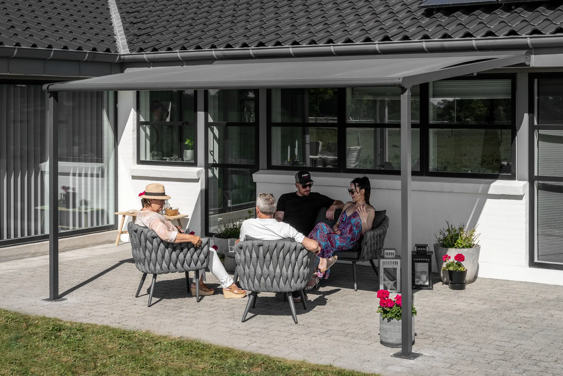 Essence elektrisk pergola markise 400x300cm antracit/antracit